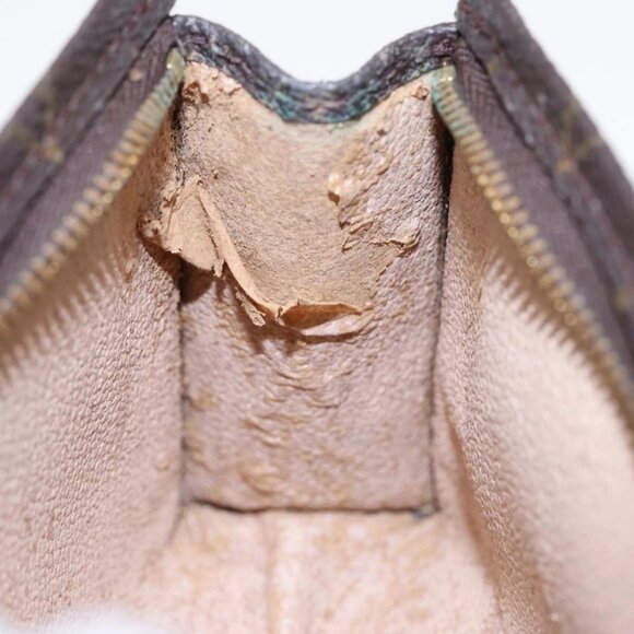 LOUIS VUITTON Monogram Poche Toilette 15 Pouch - Picture 11 of 16